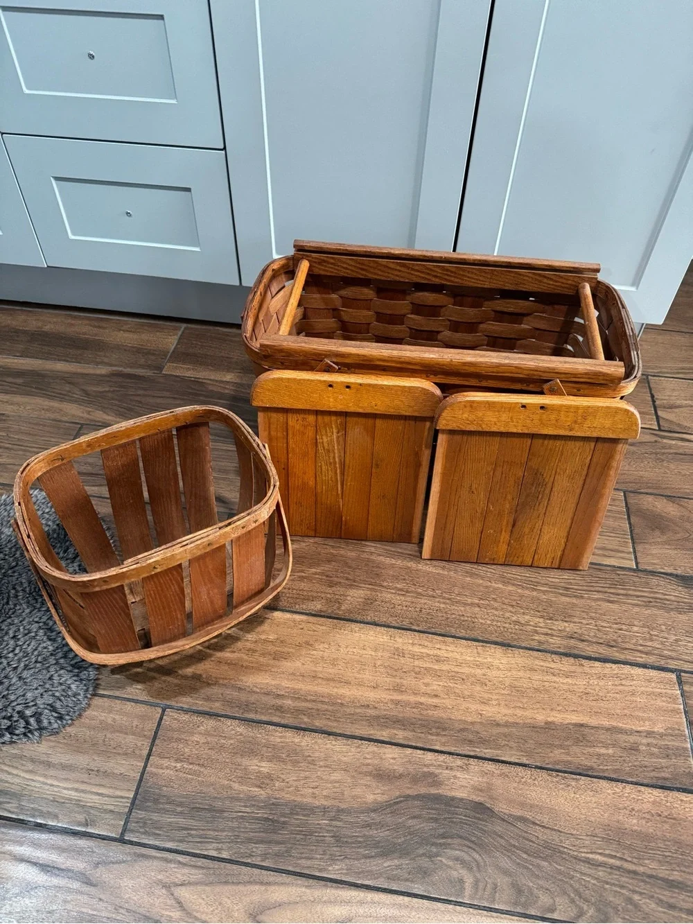 Mid Century Basketville woven oak Picnic Basket With Sliding Lid Doors brown